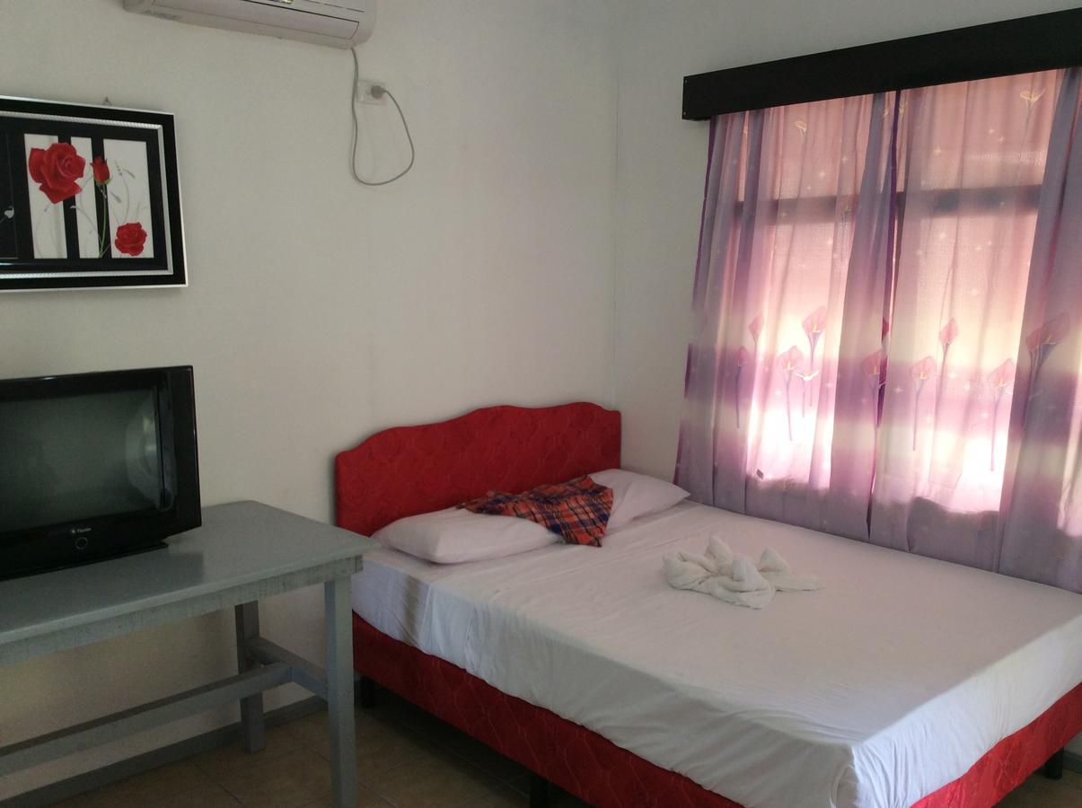 The George Hotel Kiribati Betio Room photo